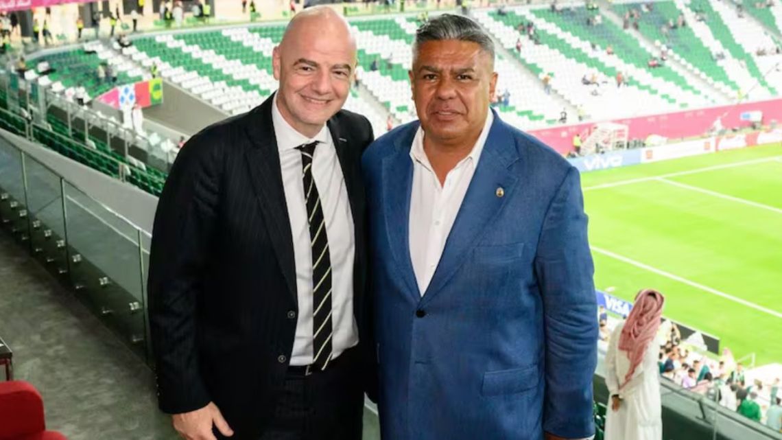 La AFA vuelve a ocupar un lugar en el Consejo de la FIFA: Chiqui Tapia reemplazará al brasileño Ednaldo Rodrigues