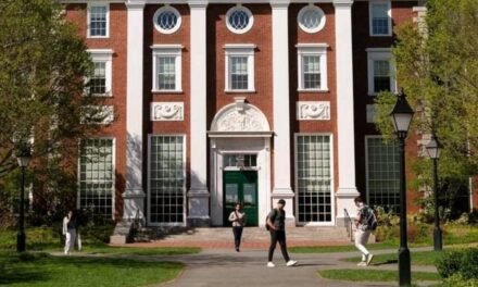 El gobierno de Donald Trump le prohibió a Harvard inscribir estudiantes extranjeros