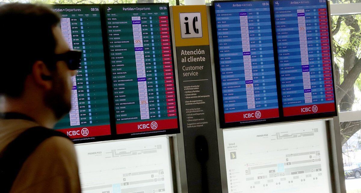 Se dictó la conciliación obligatoria y el fin de semana no habrá paro de controladores aéreos