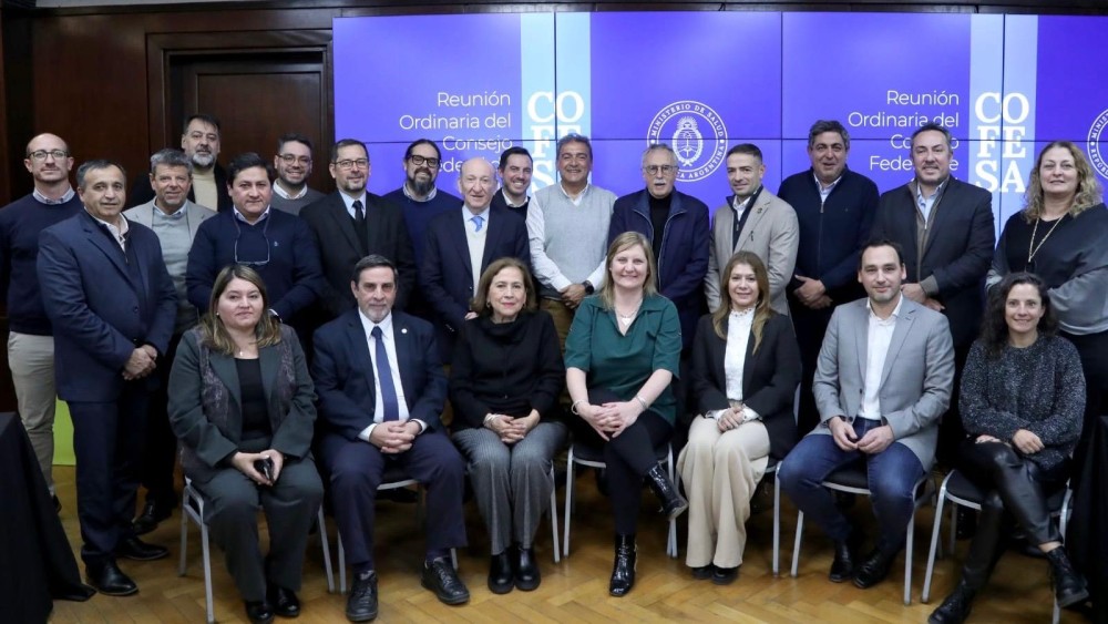 Impulsan la vacunación y nuevas herramientas para mejorar el acceso a la salud en la reunión del Consejo Federal