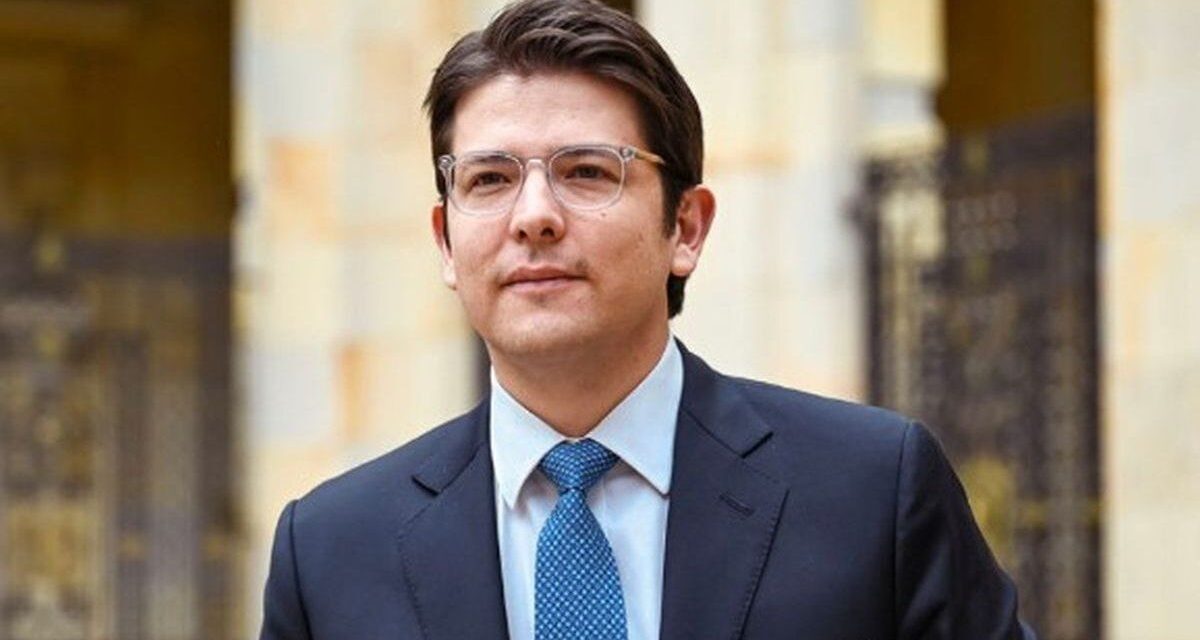 Miguel Uribe Turbay se encuentra en estado crítico tras el atentado y crecen las sospechas sobre una trama criminal