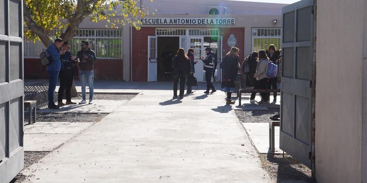 Identifican a dos menores por la amenaza de bomba