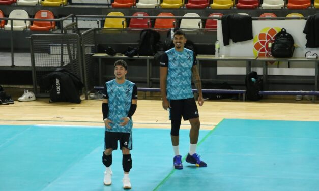 La selección de voley está en su casa