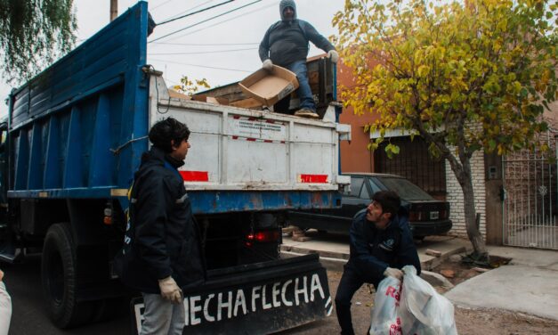 Lunes de reciclaje: La rutina ecológica que ya cumple un año en Rawson