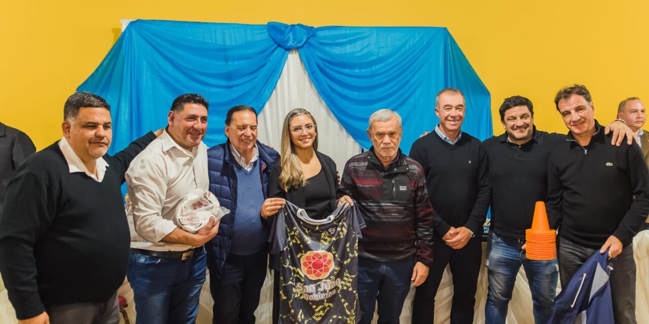 La Secretaría de Deporte entregó indumentaria a las ligas sanjuaninas que disputan la Copa País