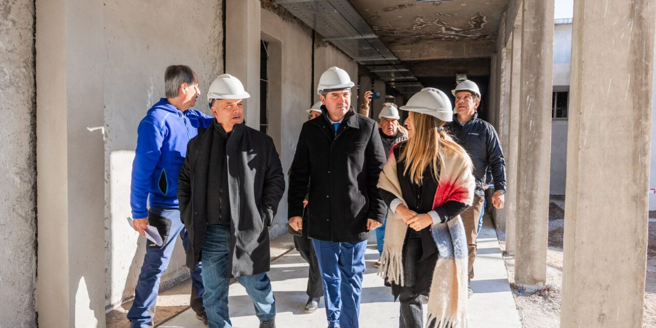 Calingasta: Orrego supervisó el nuevo Hospital Aldo Cantoni