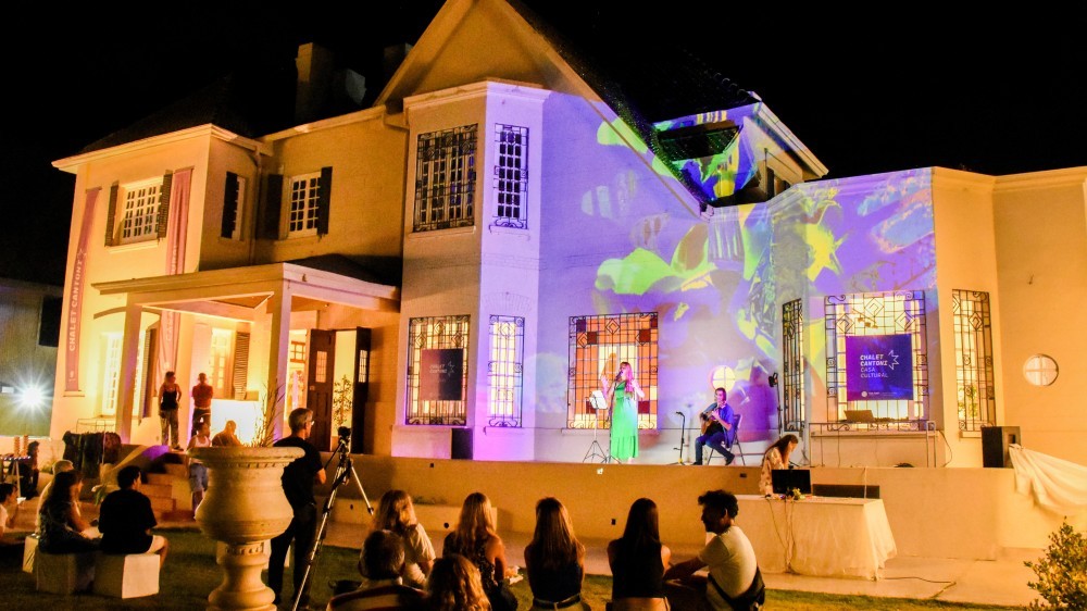 Ciclo musical íntimo para reconectar con la música en el Chalet Cantoni