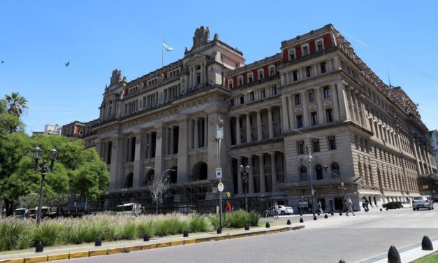 Ordenan al fuero laboral a ceder la causa
