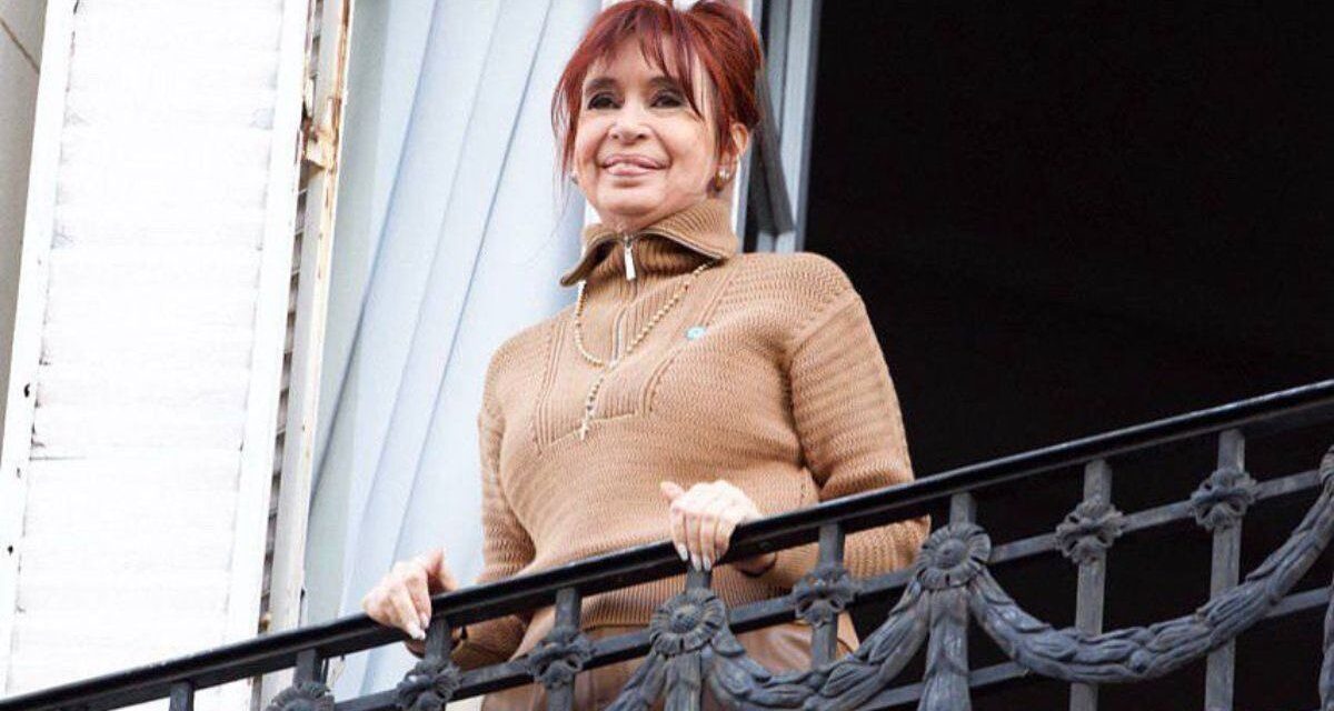 La casilla de correo del Tribunal Oral recibió más de 700 pedidos para ver a Cristina Kirchner