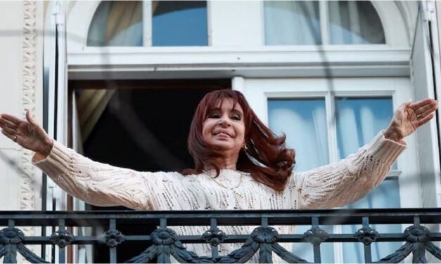 Los fiscales Diego Luciani y Sergio Mola rechazaron el pedido de prisión domiciliaria a Cristina Kirchner