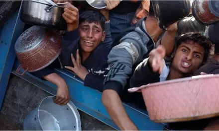 Soldados israelíes denunciaron recibir órdenes de disparar en los centros de ayuda