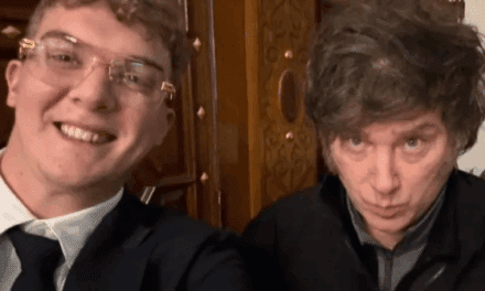 Revelan que Hayden Davis hizo transferencias millonarias después de reunirse con Javier Milei y antes del lanzar el token