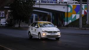 Taxista víctima de robo en Capital: Hay dos detenidos, uno de ellos menor