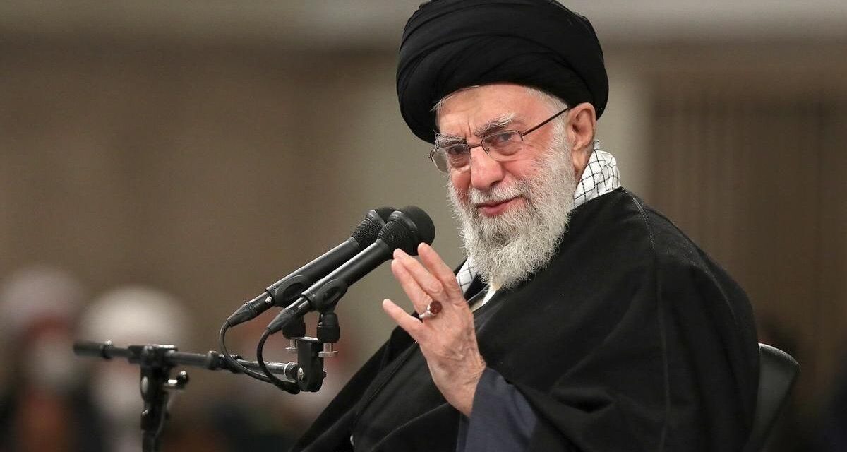 El fuerte mensaje del ayatolá de Irán a Donald Trump: La batalla comienza