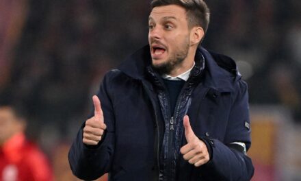 Porto, uno de los grandes de Portugal que fue campeón del mundo y se ilusiona de la mano de un DT argentino