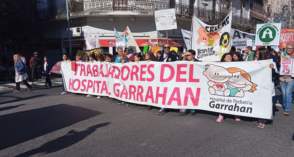 Con datos, los trabajadores del Hospital Garrahan salieron a desmentir a Javier Milei