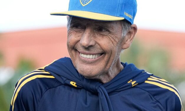 Russo palpitó el debut frente a Benfica: «Vamos a jugar contra equipos difíciles, tampoco nos podemos meter atrás»