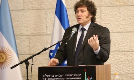 El PJ calificó de temerarias las declaraciones de Javier Milei sobre Irán y pidió apoyar la paz y la diplomacia