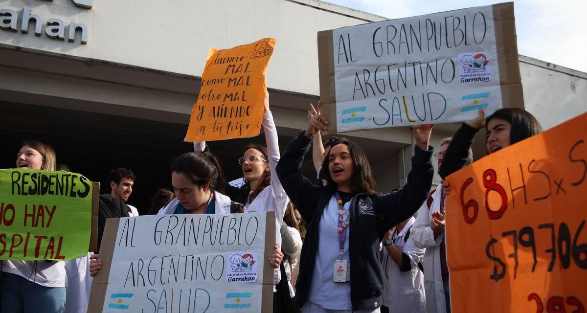El Gobierno endurece su postura y amenaza con descontar días de paro