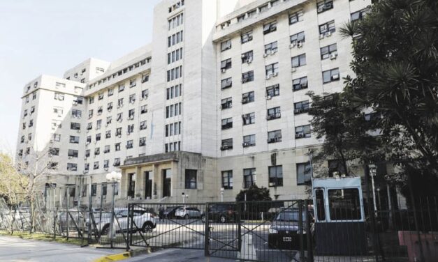 La Justicia le dio 5 días hábiles a Cristina para presentarse en Tribunales para su detención