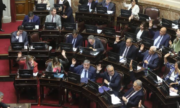 Senadores de todos los bloques, salvo UP y excepciones, renunciaron al aumento de sus dietas