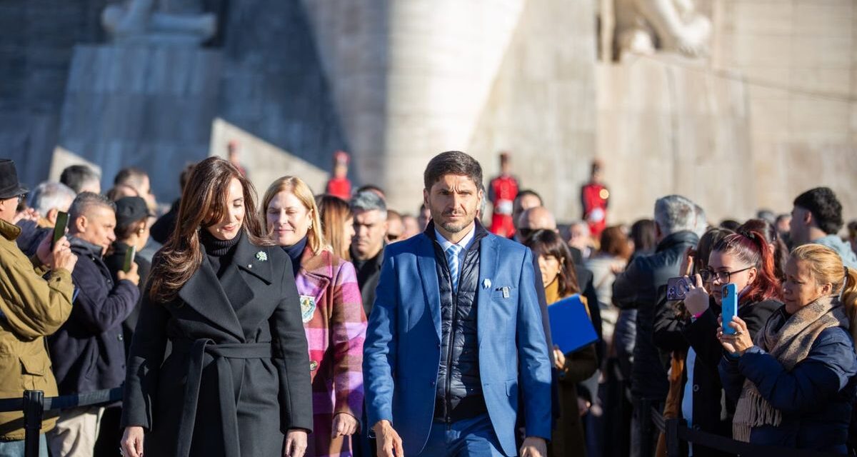 Lejos de Javier Milei, Victoria Villarruel conmemoró el Día de la Bandera en Rosario