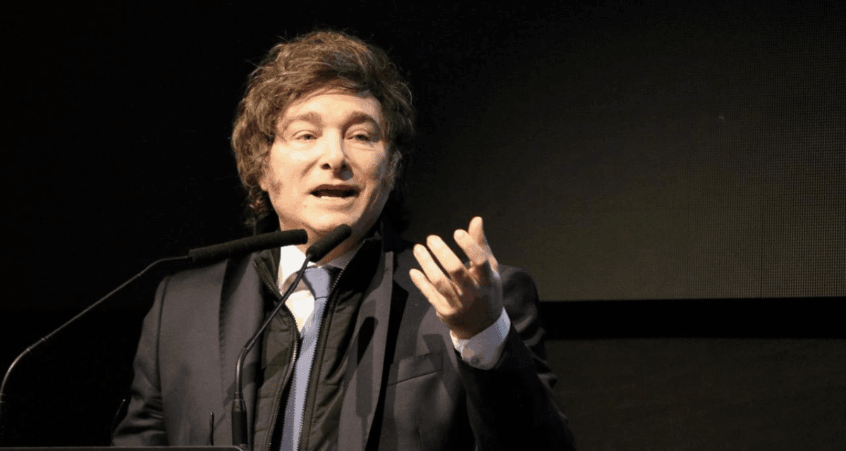 Menos Estado, más libertad, el posteo de Javier Milei para cargar contra la oposición y arengar con las elecciones de octubre