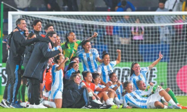 Argentina, con puntaje ideal y en semifinales