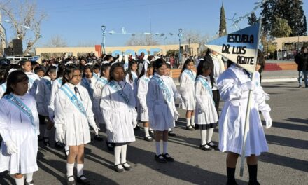 Instituciones, artistas y vecinos: Así será el desfile patrio en 9 de Julio