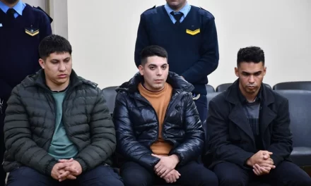 Nuevas imputaciones agravan la causa contra los tres policías detenidos