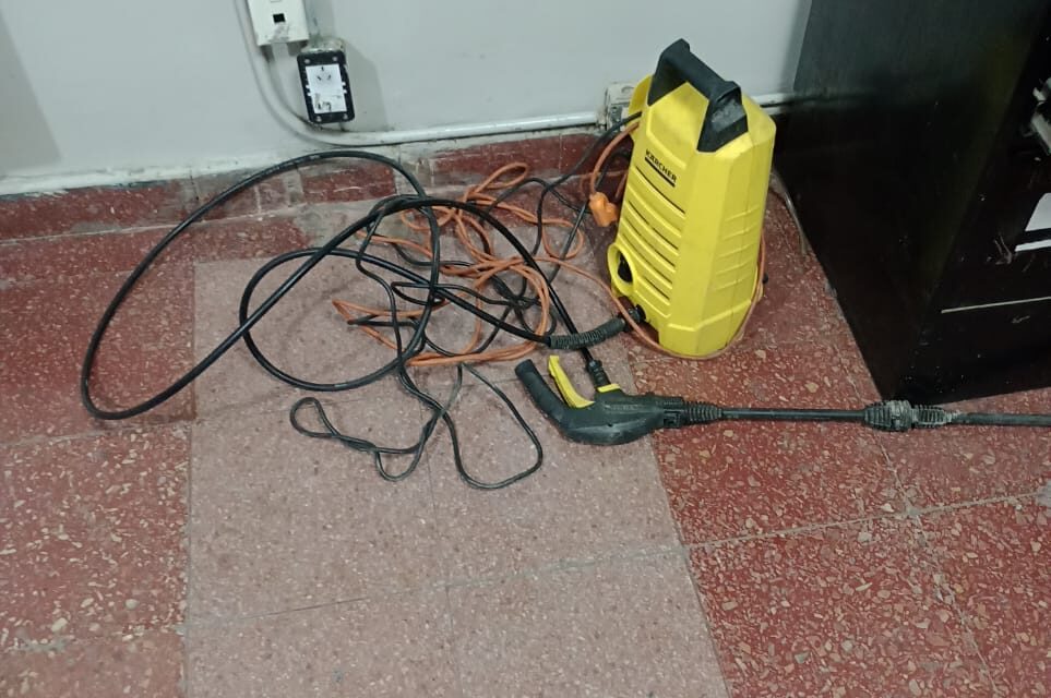 Robaron una hidrolavadora en Capital y fue recuperada