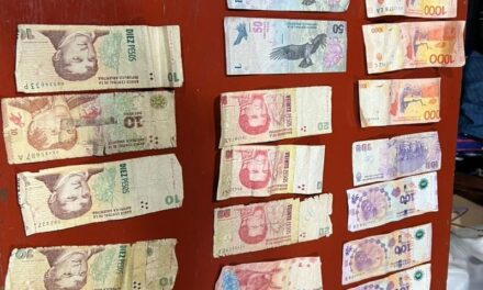 Detienen a una pareja por robar $35.000 en un comercio de Rivadavia