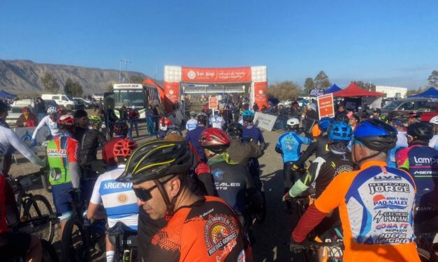 Más de 300 ciclistas en la Cacique Angaco 2025