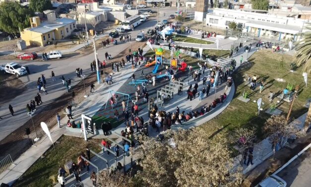 9 de Julio inauguró una nueva plaza frente al Centro de Salud de la Villa Cabecer