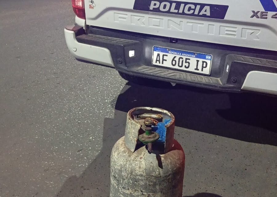 Robó una garrafa y terminó detenido