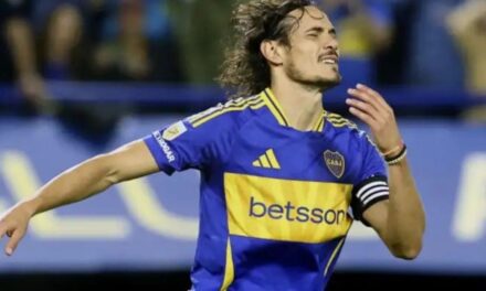 Cavani entrenó a la par del grupo: Russo evalúa si lo incluye en el debut de Boca