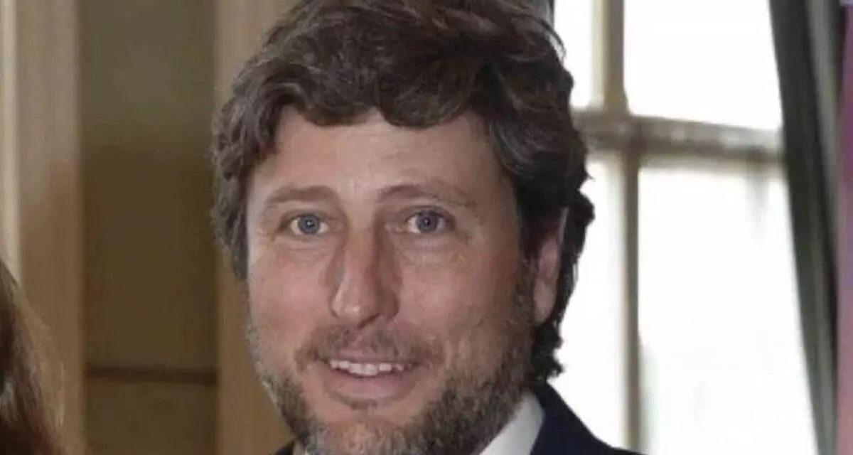 Renunció el vicecanciller Eduardo Bustamante