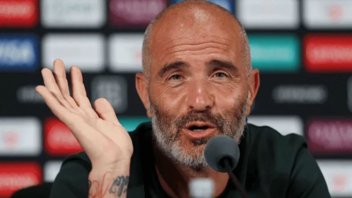 La respuesta de un periodista brasileño que descolocó a Maresca en la previa de Chelsea vs. Fluminense