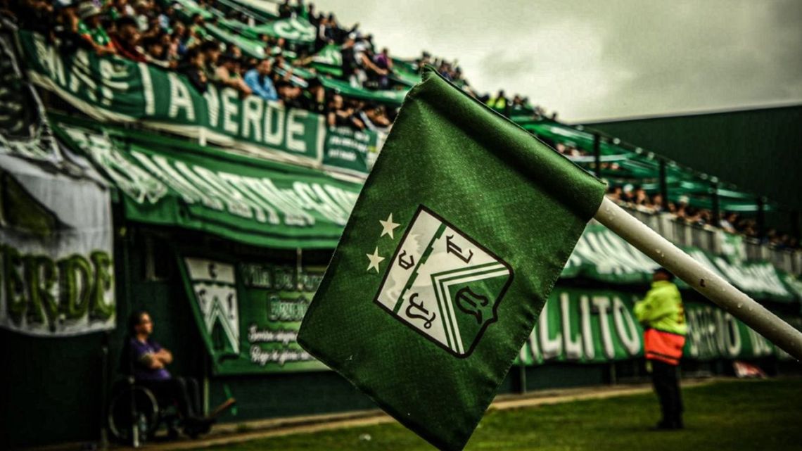 En su cumpleaños 121, Ferrocarril Oeste lucha por no descender a la B Metropolitana