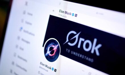 Un fallo en Grok lo hizo citar a Adolf Hitler y celebrar muertes en Texas