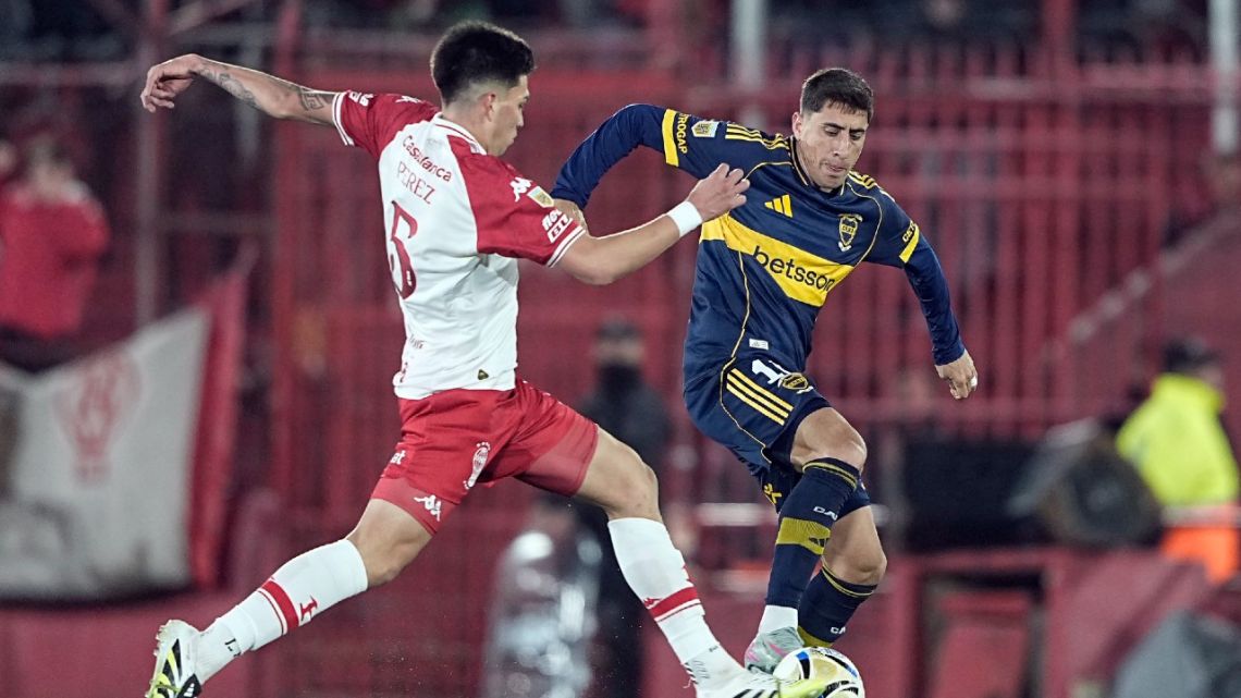 Sigue sin ganar: Boca perdió 1 a 0 ante Huracán y de este modo agravó su crisis de resultados