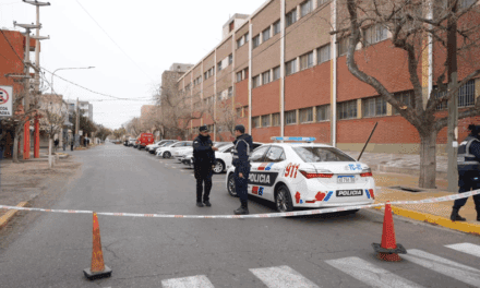 Detienen a un estudiante por amenaza de bomba en la Escuela Boero