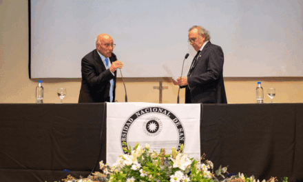 Berenguer juró para cuatro años más al frente de la UNSJ