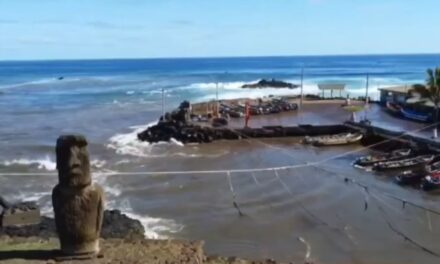 Chile mantiene el alerta roja por tsunami en zonas costeras y hay más de 1,5 millones de evacuados