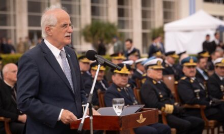 Jorge Taiana cruzó a Peter Lamelas por sus dichos y criticó la política exterior de Javier Milei