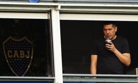 Juan Román Riquelme disolvió el Consejo del Fútbol
