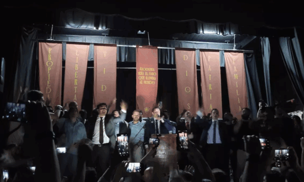 Arrecia furia de la tropa digital de Santiago Caputo contra Sebastián Pareja por su armado electoral en Provincia