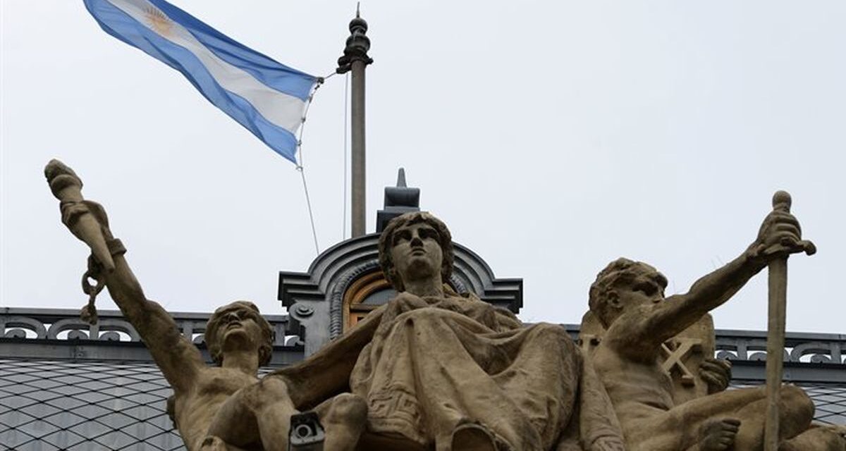 Se cumplió el plazo y el peronismo todavía no presentó sus candidatos