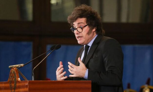 Javier Milei se refirió a la derrota en el Senado, habló de acto de desesperación de la oposición y trató de traidora a Villarruel