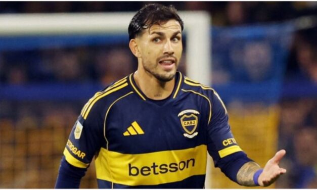 Así fue el reestreno de Paredes en Boca: asistencia y jerarquía en menos de 30 minutos